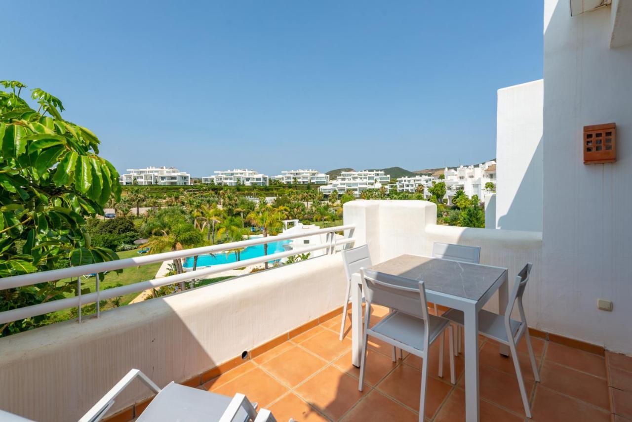 Alcazaba Lagoon 2425 Luxury Private Beach Estepona Exterior foto