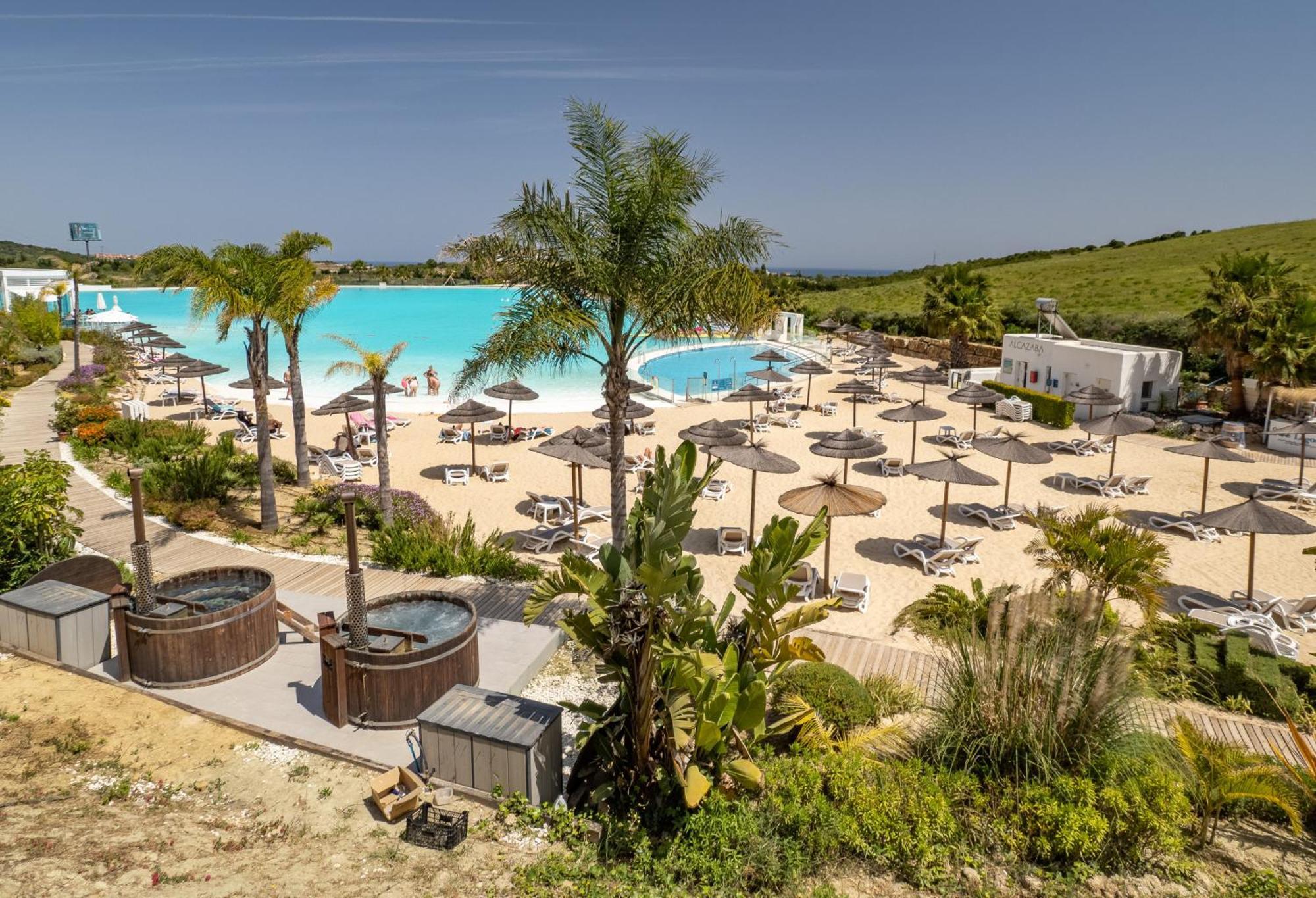 Alcazaba Lagoon 2425 Luxury Private Beach Estepona Exterior foto